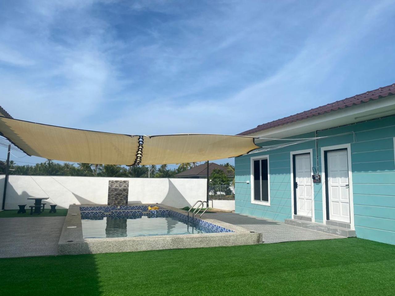 Triple S Guest House Bachok Exterior foto